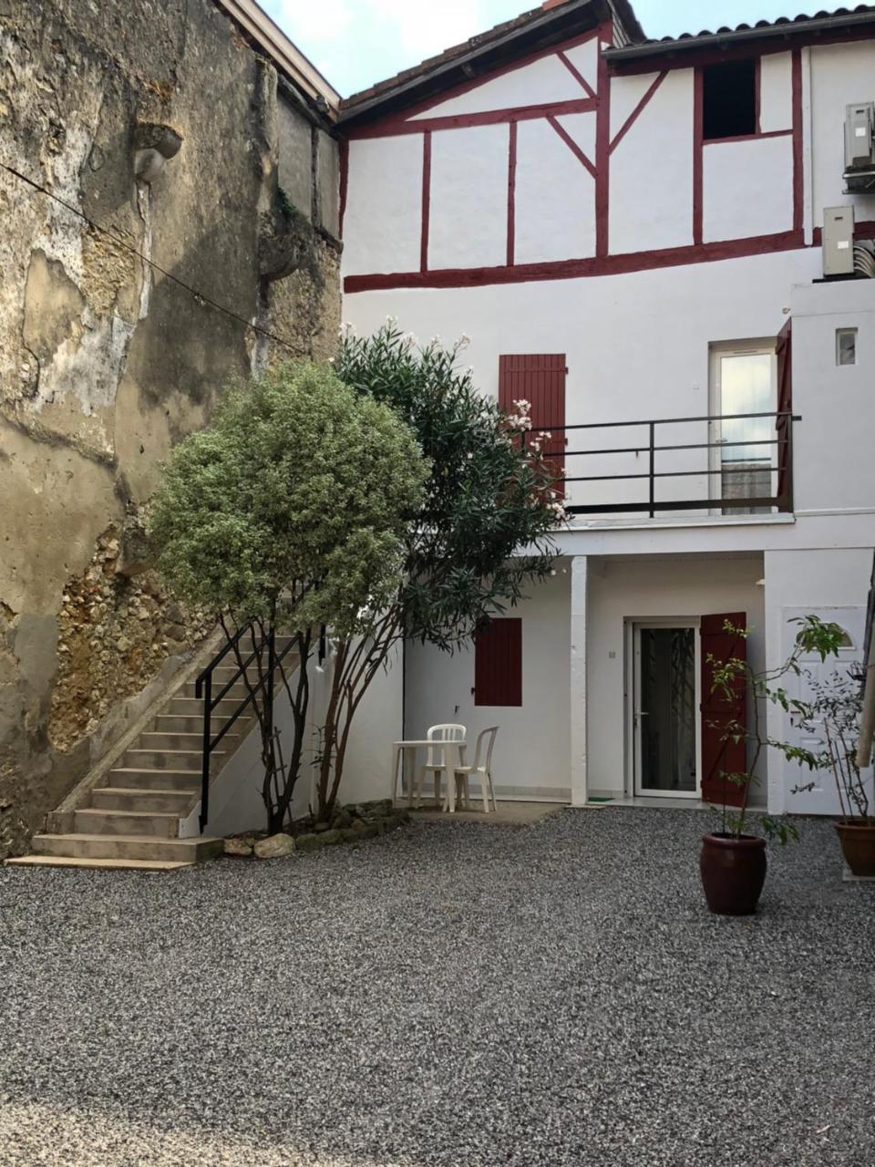 Hotel Des Arceaux Saint-Sever  Buitenkant foto